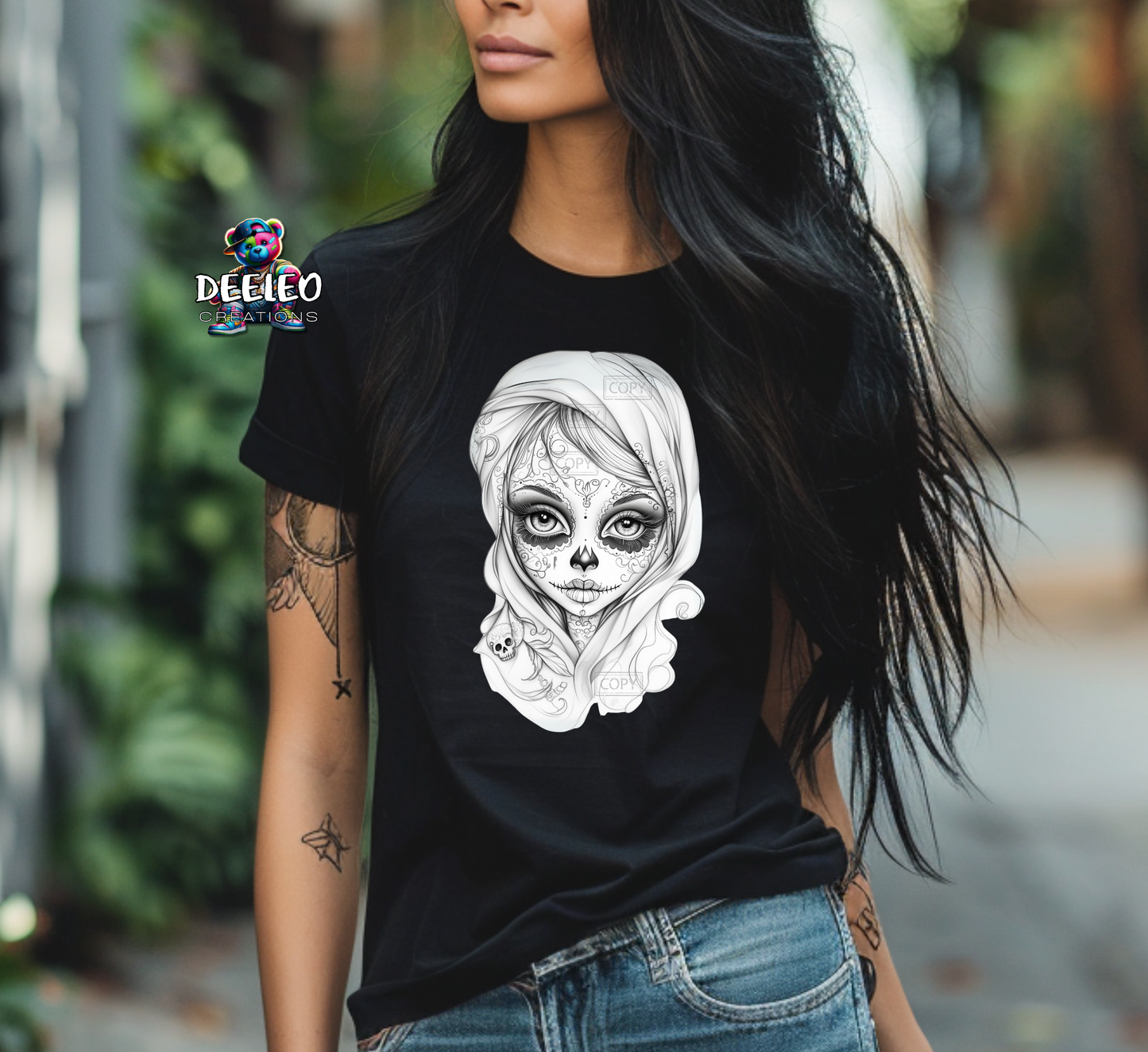 Black and White Dia de los Muertos Girl - T-Shirt