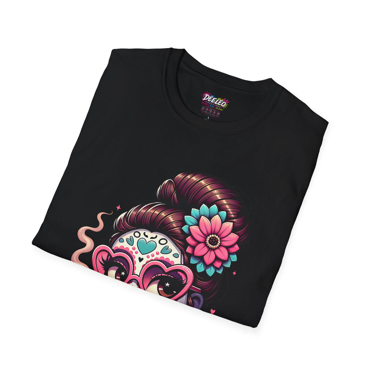 La Chismosa sugar skull T-Shirt | Day of the Dead diva, heart sunglasses