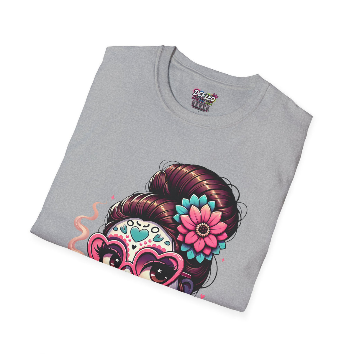 La Chismosa sugar skull T-Shirt | Day of the Dead diva, heart sunglasses