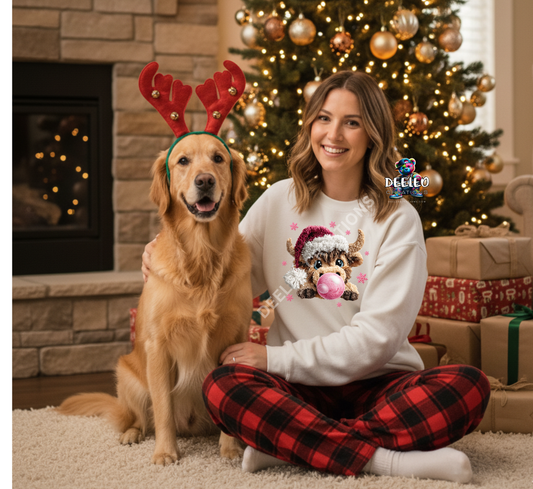 Bubblegum Highland Cow Christmas Sweatshirt
